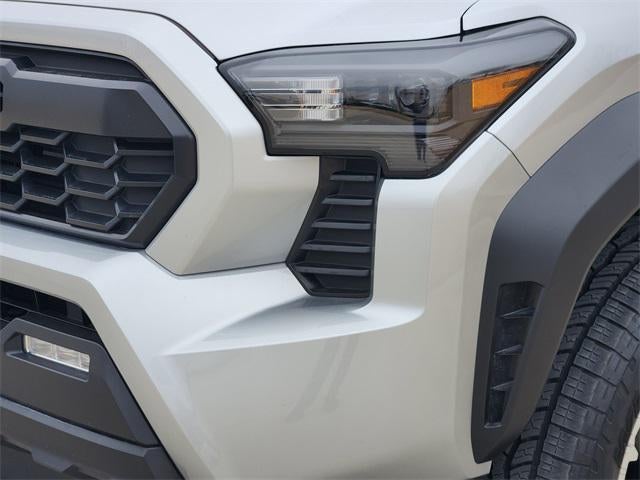 2025 Toyota Tacoma Hybrid TRD Off Road