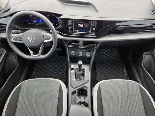 2022 Volkswagen Taos 1.5T S