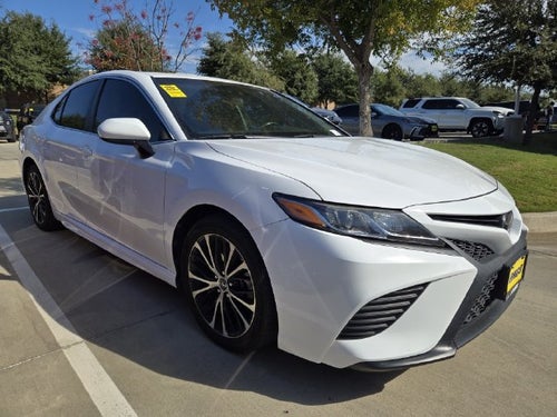 2018 Toyota Camry SE