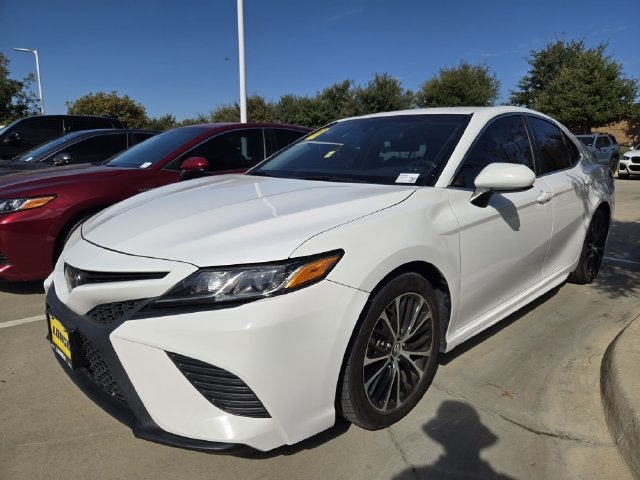 2018 Toyota Camry SE