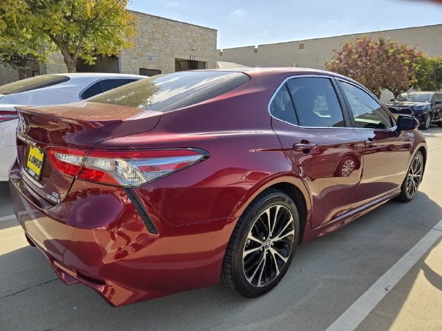 2018 Toyota Camry Hybrid SE
