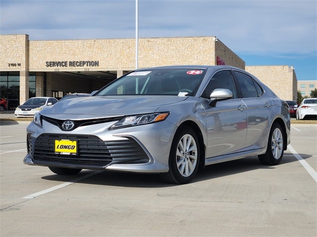 2024 Toyota Camry LE