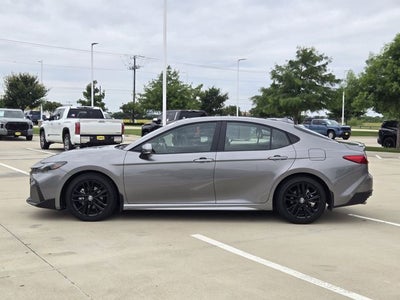 2026 Toyota Camry SE
