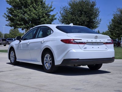 2025 Toyota Camry LE