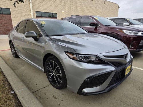2024 Toyota Camry SE
