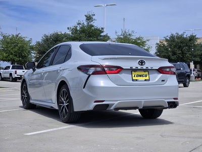 2024 Toyota Camry SE
