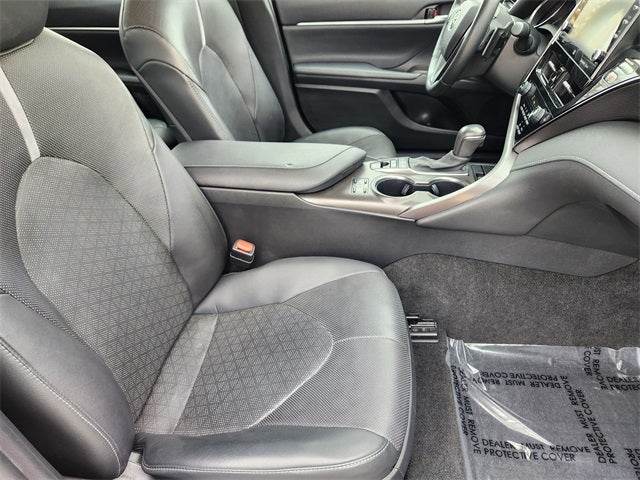 2023 Toyota Camry Hybrid XSE