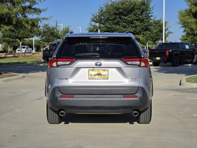 2022 Toyota RAV4 Hybrid XLE Premium