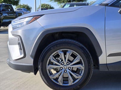 2022 Toyota RAV4 Hybrid XLE Premium