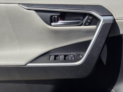 2023 Toyota RAV4 Hybrid Limited
