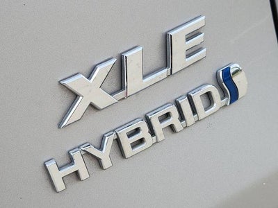 2022 Toyota RAV4 Hybrid XLE
