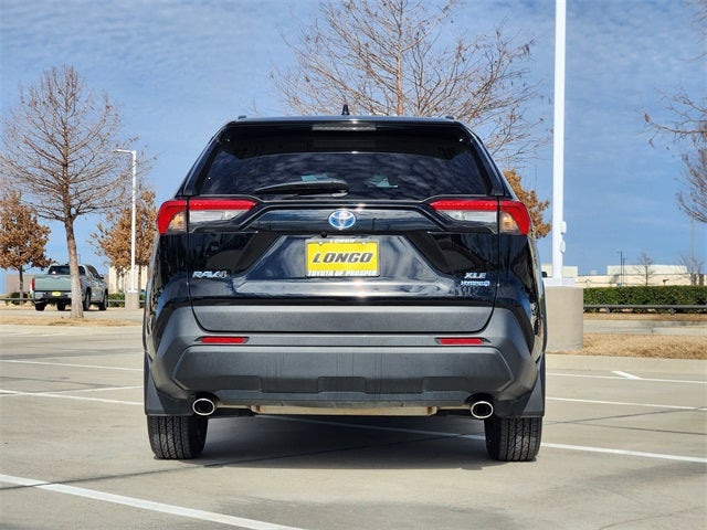 2024 Toyota RAV4 Hybrid XLE