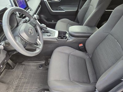 2023 Toyota RAV4 Hybrid SE