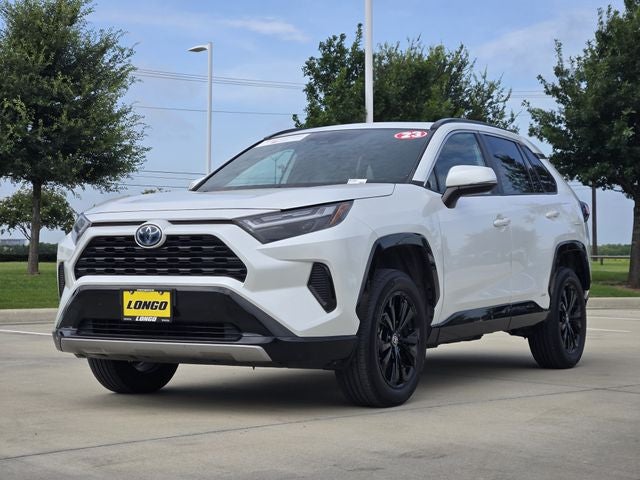 2023 Toyota RAV4 Hybrid SE