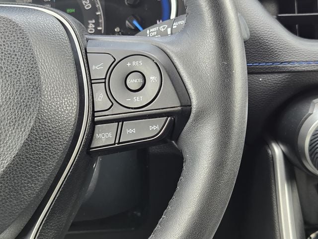 2023 Toyota RAV4 Hybrid SE