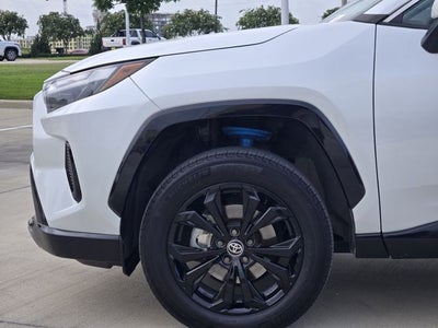 2023 Toyota RAV4 Hybrid SE