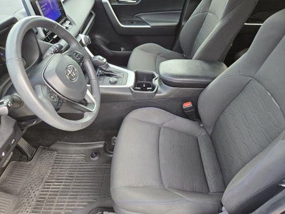 2023 Toyota RAV4 Hybrid SE