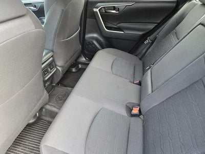 2023 Toyota RAV4 Hybrid SE