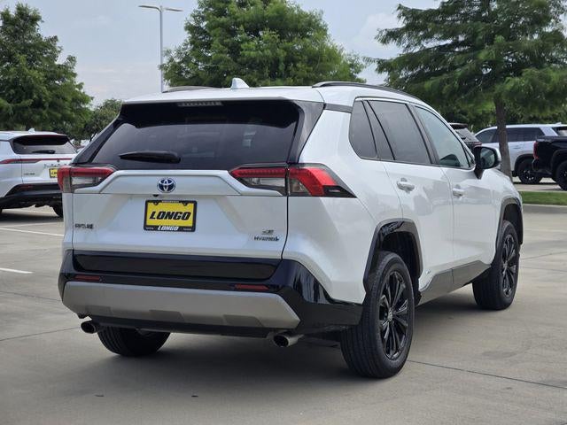 2023 Toyota RAV4 Hybrid SE