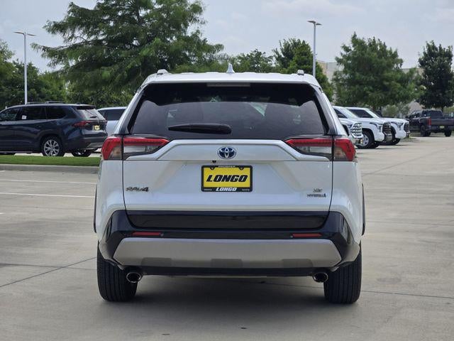 2023 Toyota RAV4 Hybrid SE