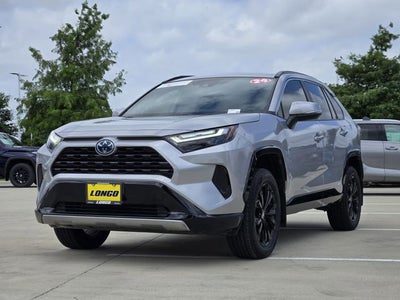 2024 Toyota RAV4 Hybrid SE