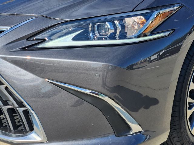 2024 Lexus ES 250