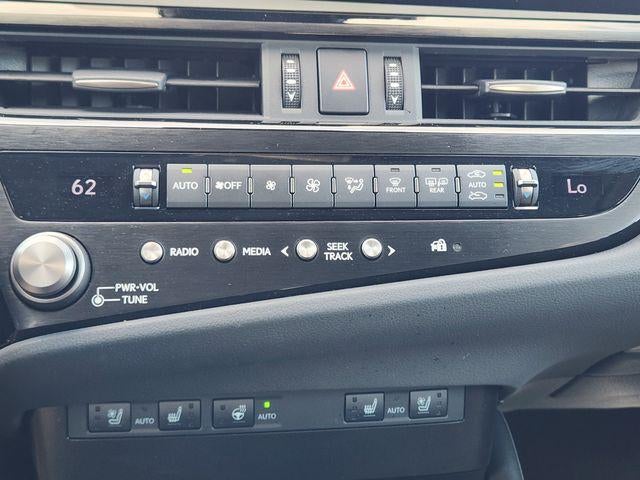 2024 Lexus ES 250