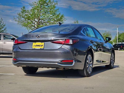 2024 Lexus ES 250