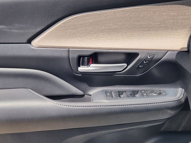 2024 Toyota Grand Highlander Hybrid Limited