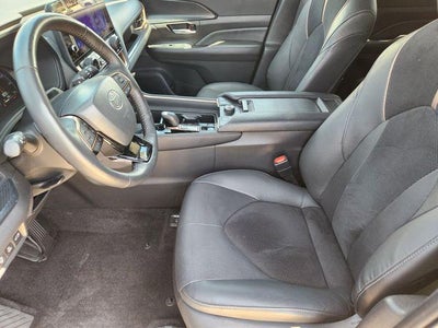 2024 Toyota Grand Highlander Hybrid MAX Platinum
