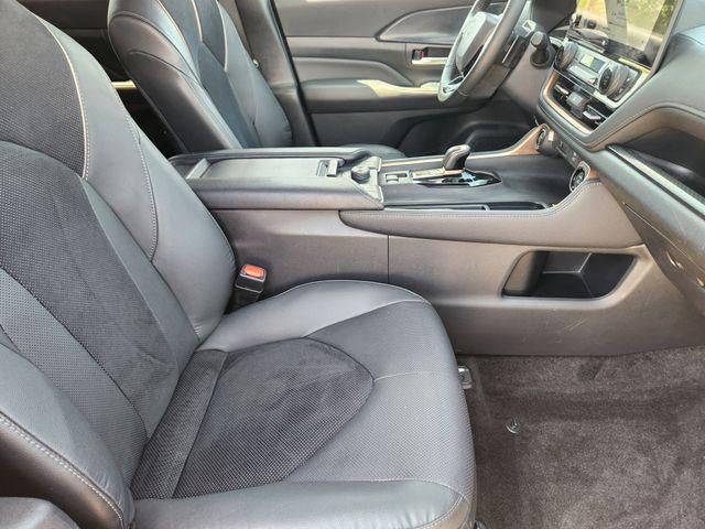 2024 Toyota Grand Highlander Hybrid MAX Platinum