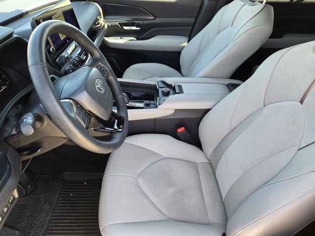 2025 Toyota Grand Highlander Hybrid MAX Platinum