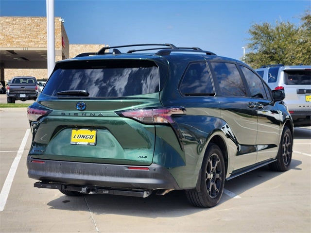 2025 Toyota Sienna Woodland Edition 7 Passenger