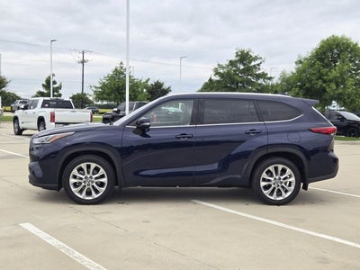 2022 Toyota Highlander Limited