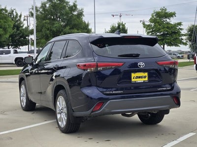 2022 Toyota Highlander Limited