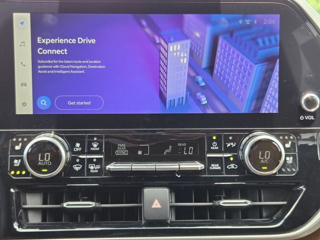 2023 Toyota Highlander Hybrid Platinum