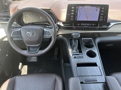 2021 Toyota Sienna Platinum 7 Passenger
