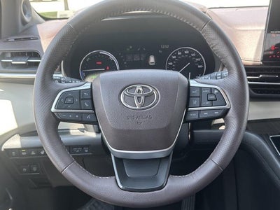 2021 Toyota Sienna Platinum 7 Passenger