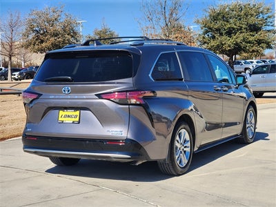 2023 Toyota Sienna Platinum 7 Passenger