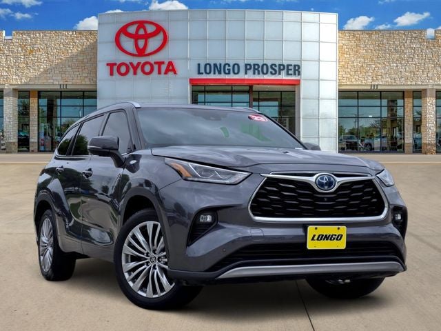 2023 Toyota Highlander Hybrid Platinum