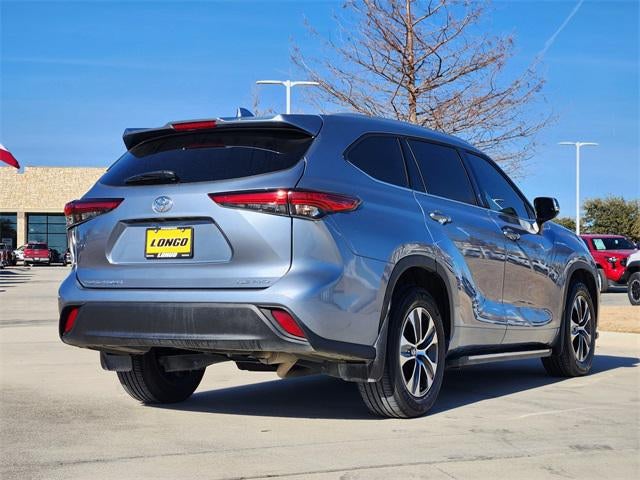 2022 Toyota Highlander XLE