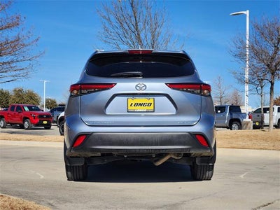 2022 Toyota Highlander XLE