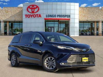 2022 Toyota Sienna XLE 7 Passenger