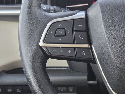2022 Toyota Sienna XLE 7 Passenger