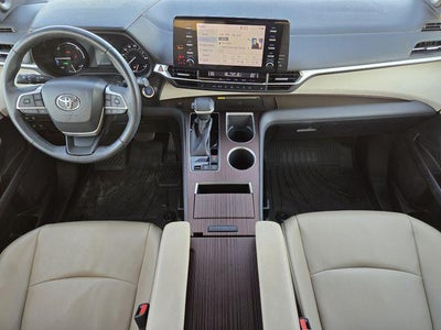 2022 Toyota Sienna XLE 7 Passenger