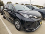 2022 Toyota Sienna XLE 7 Passenger