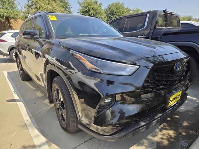 2024 Toyota Highlander Hybrid XLE