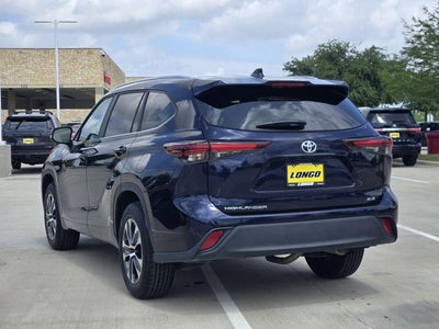 2024 Toyota Highlander XLE