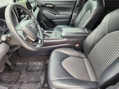 2023 Toyota Highlander XSE