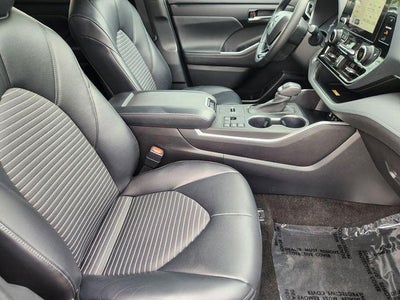 2023 Toyota Highlander XSE